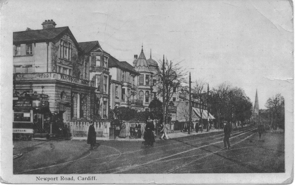 Postcard showing a branch of Wilts & Dorset Bank on Newport Road
